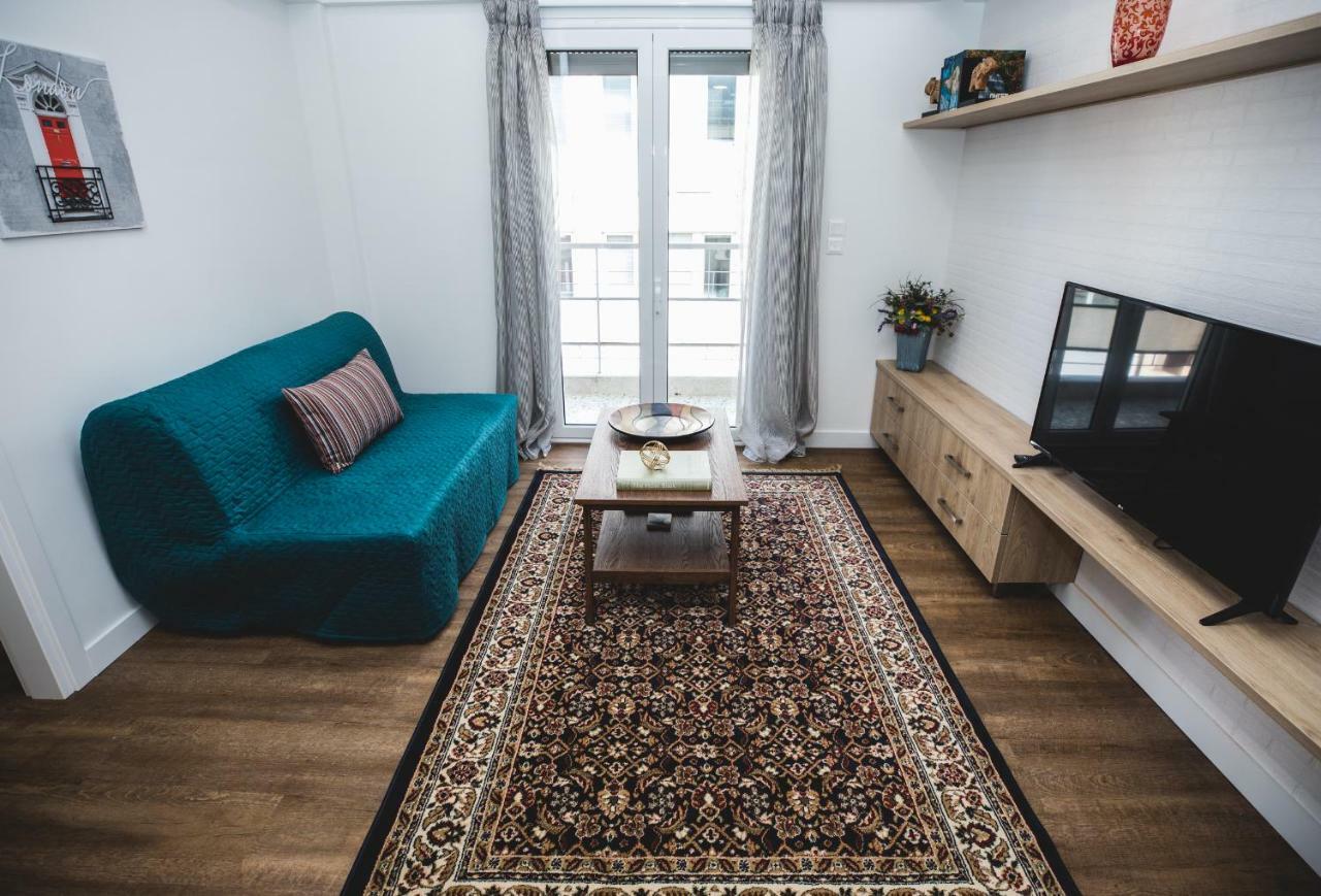 Ziva Apartment - 4Th Floor - Renovated 2019 أثينا المظهر الخارجي الصورة